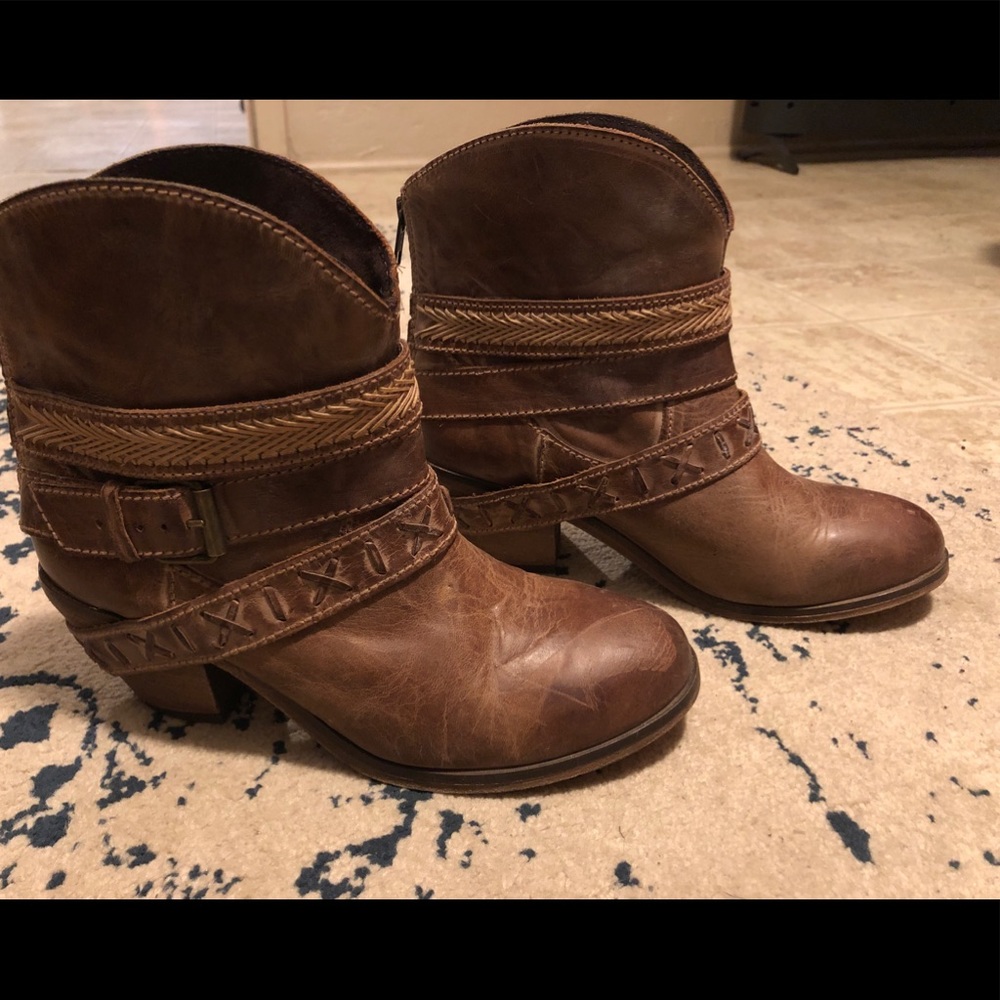 Corral booties